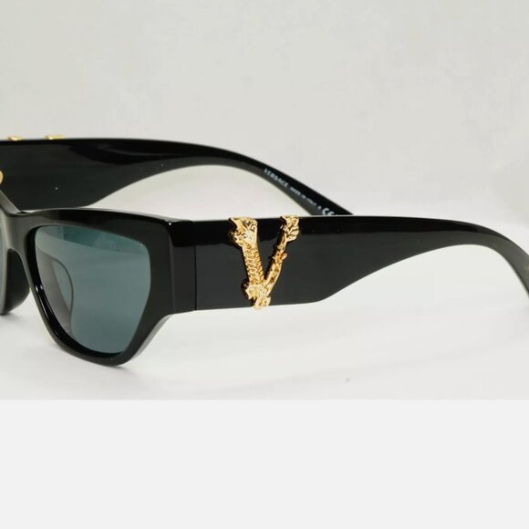 Versace Gold \